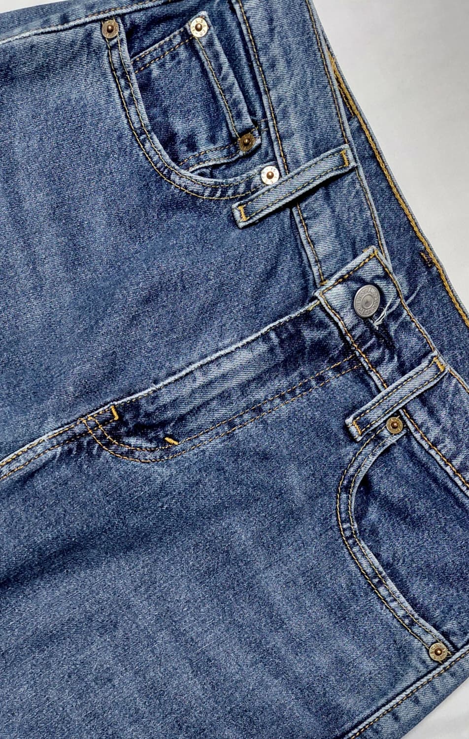 리바이스 502 테이퍼드핏 중청 데님 (30x32) 상품이미지1