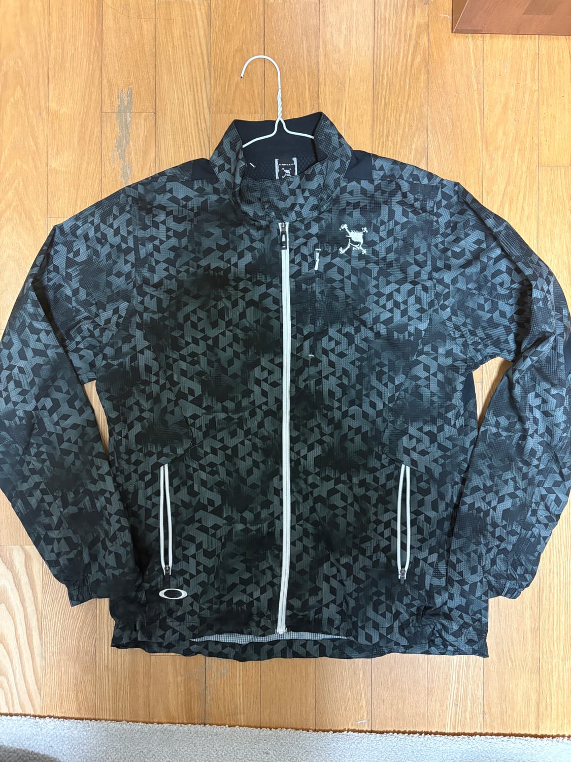 오클리 바람막이 집업 상품이미지2