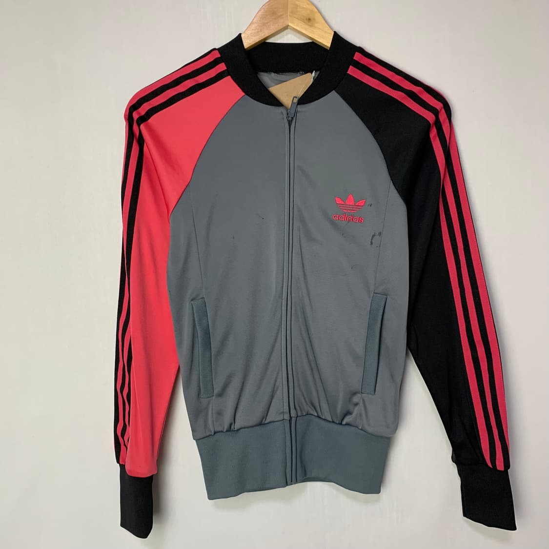 아디다스 져지 회색/핑크/블랙 빈티지 여성 집업 xs 상품이미지2