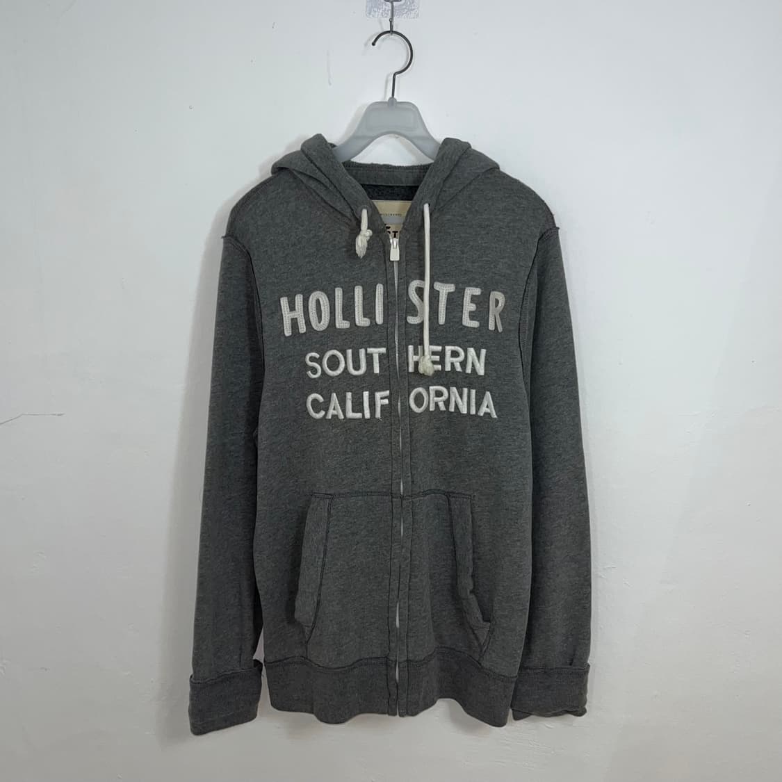 Hollister grey hoodie zip-up 상품이미지4