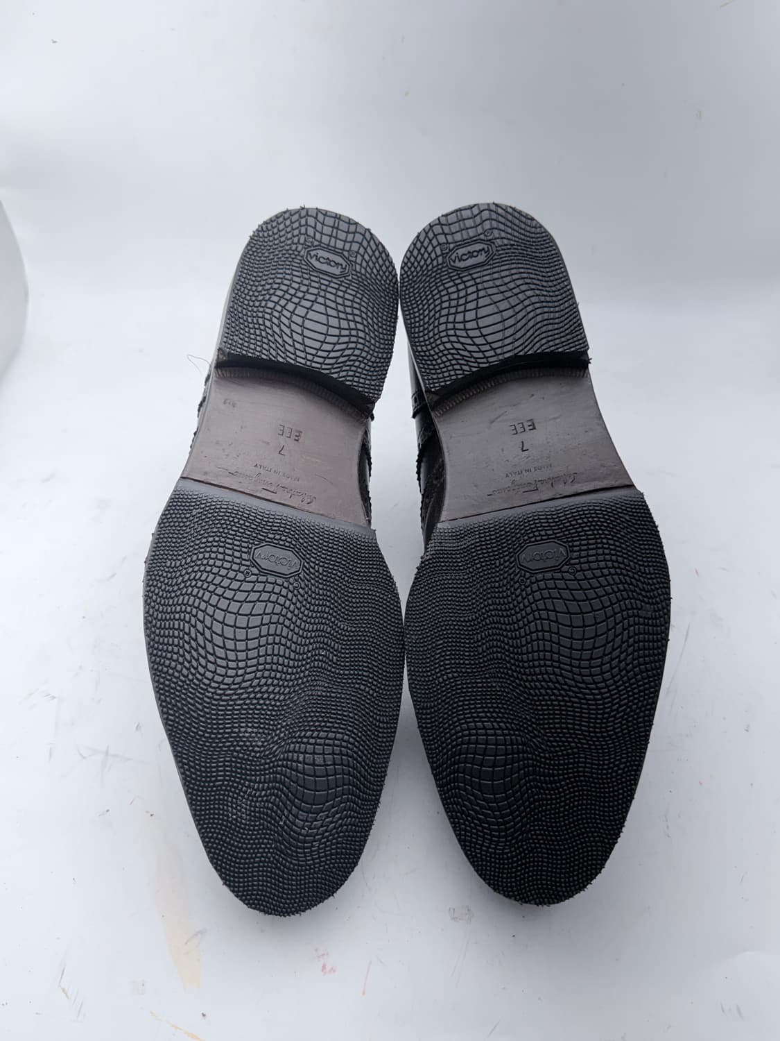 정품)페라가모 더블뭉크 255 상품이미지9