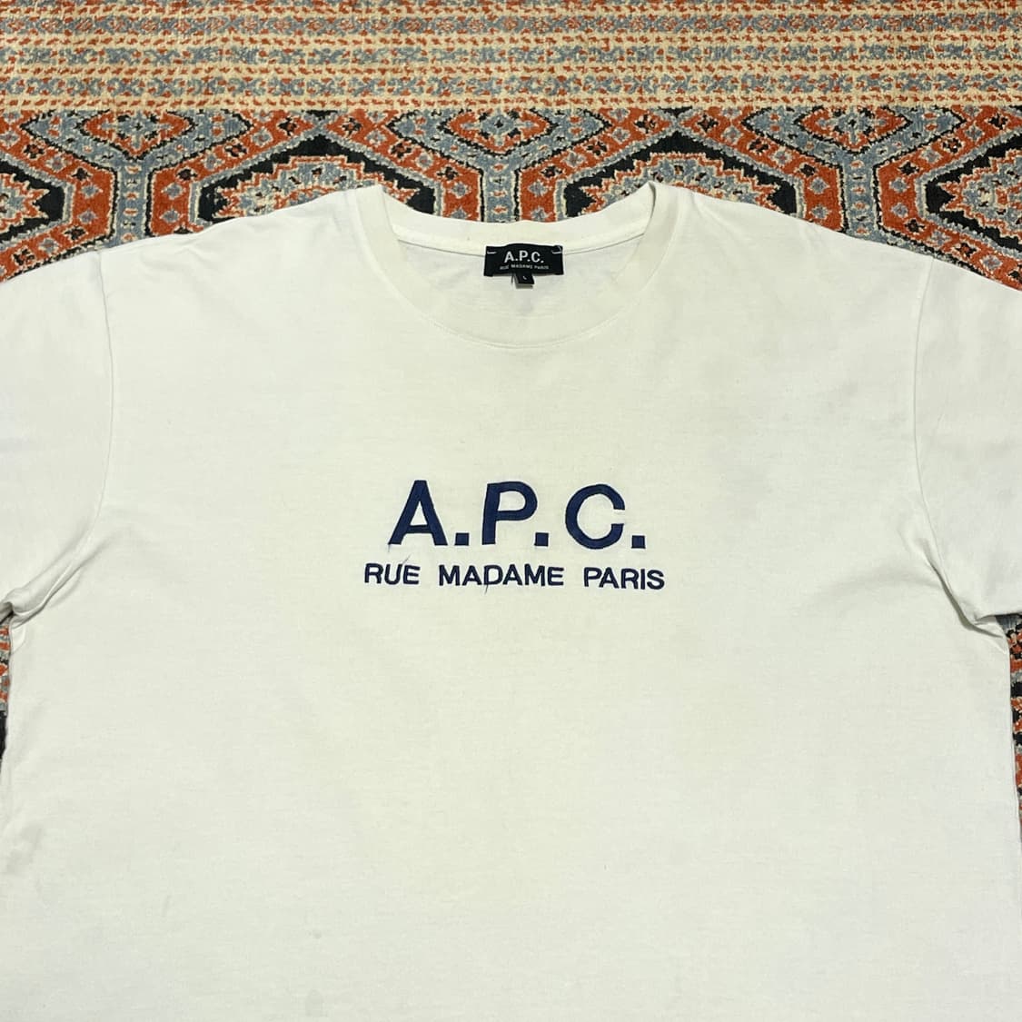 아페쎄 스펠로고 화이트 반팔티셔츠 남성L 상품이미지2