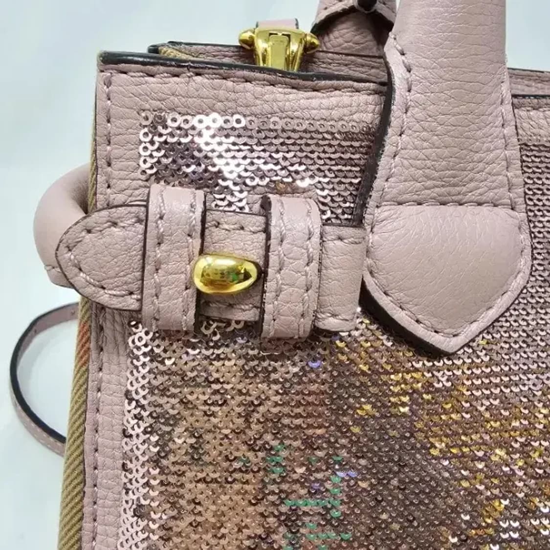 정품 버버리 베이비 배너 스팽글 토트백 크로스백 상품이미지5