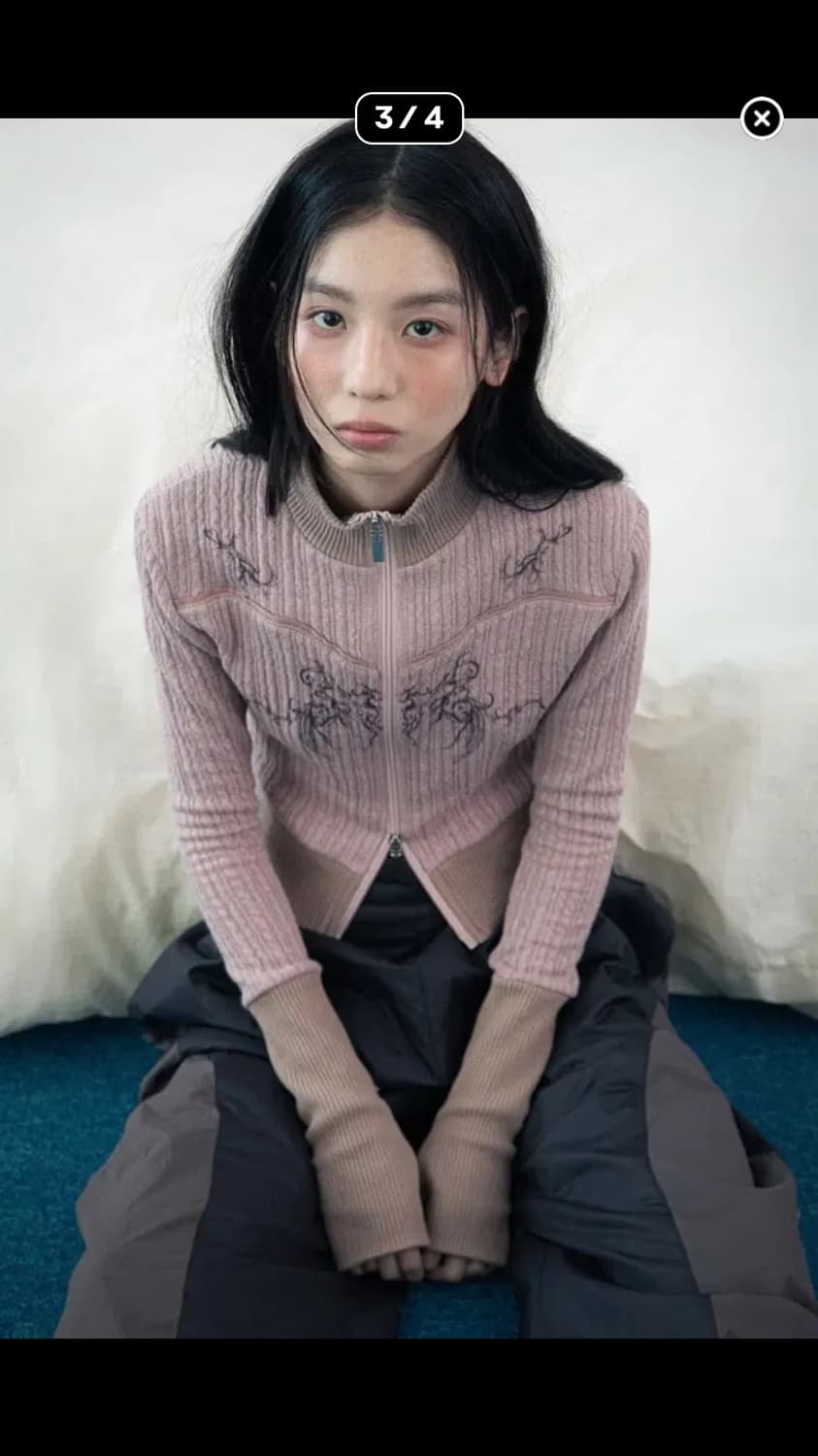 허그유어스킨 hugyourskin 프릴니트집업 후드집업 코이세이오 상품이미지3