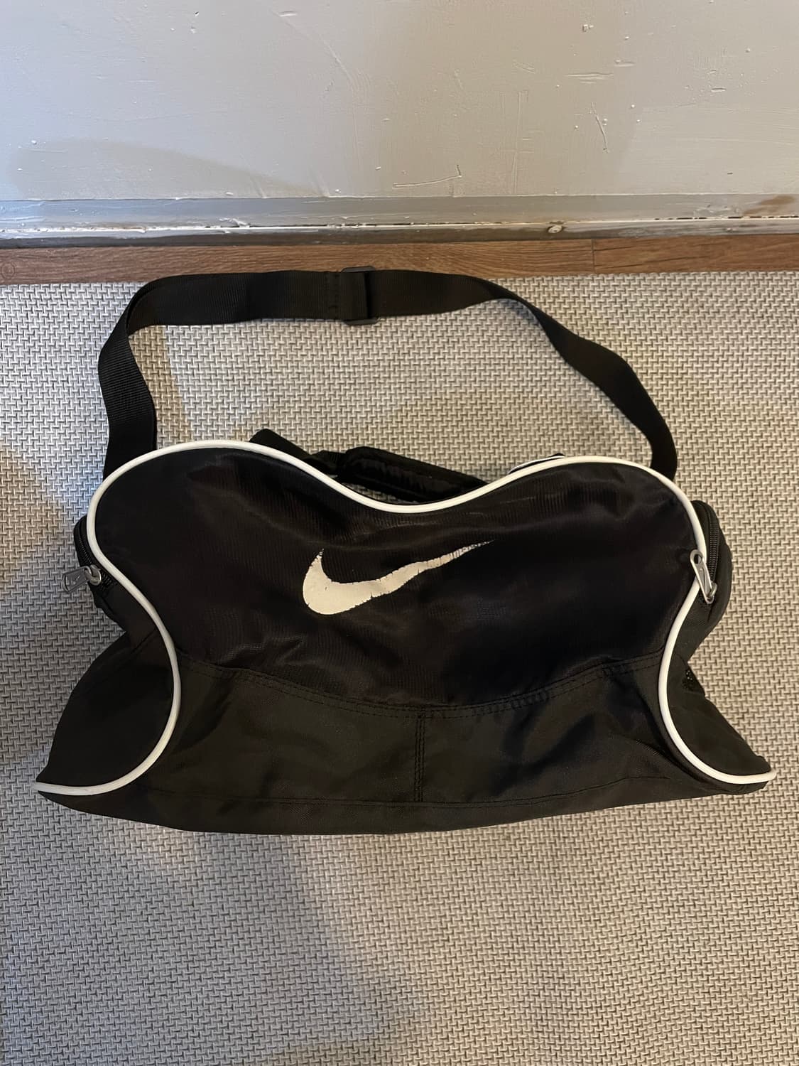 Nike 나이키 올드스쿨 빅스우시 망치백 상품이미지1