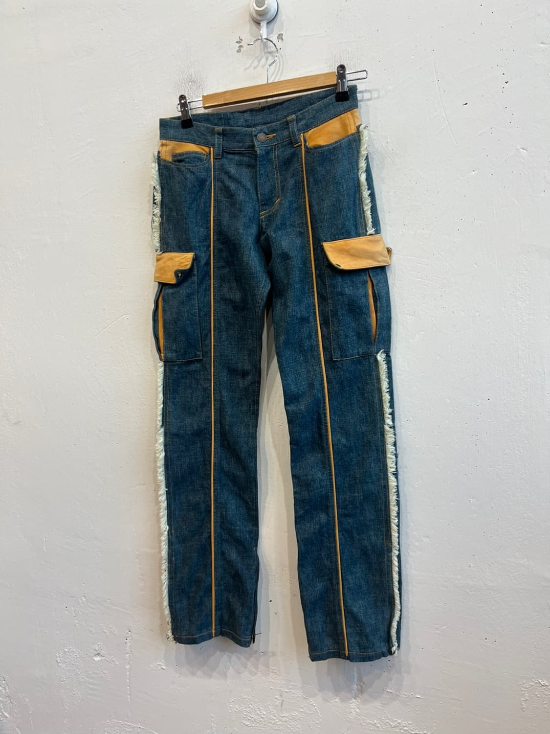 Blue made JPN 레더트리밍 프린지 데님팬츠 상품이미지1