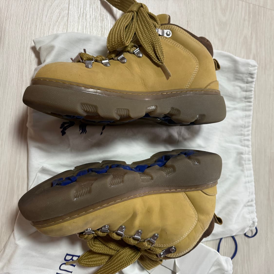 버버리 누벅부츠 43 상품이미지2