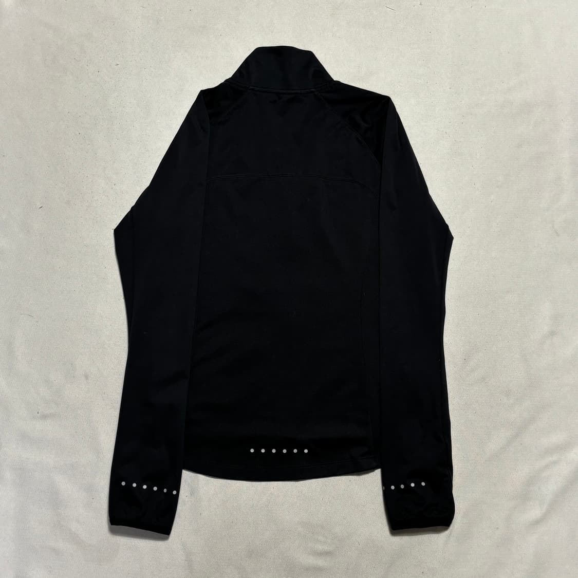 💪러닝 필수템 😎 나이키 블랙 바람막이 상품이미지3