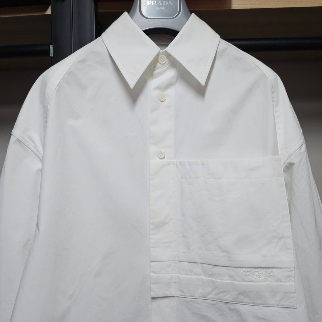 우영미 화이트 세련된디자인 남성 오버사이즈셔츠 100 상품이미지3