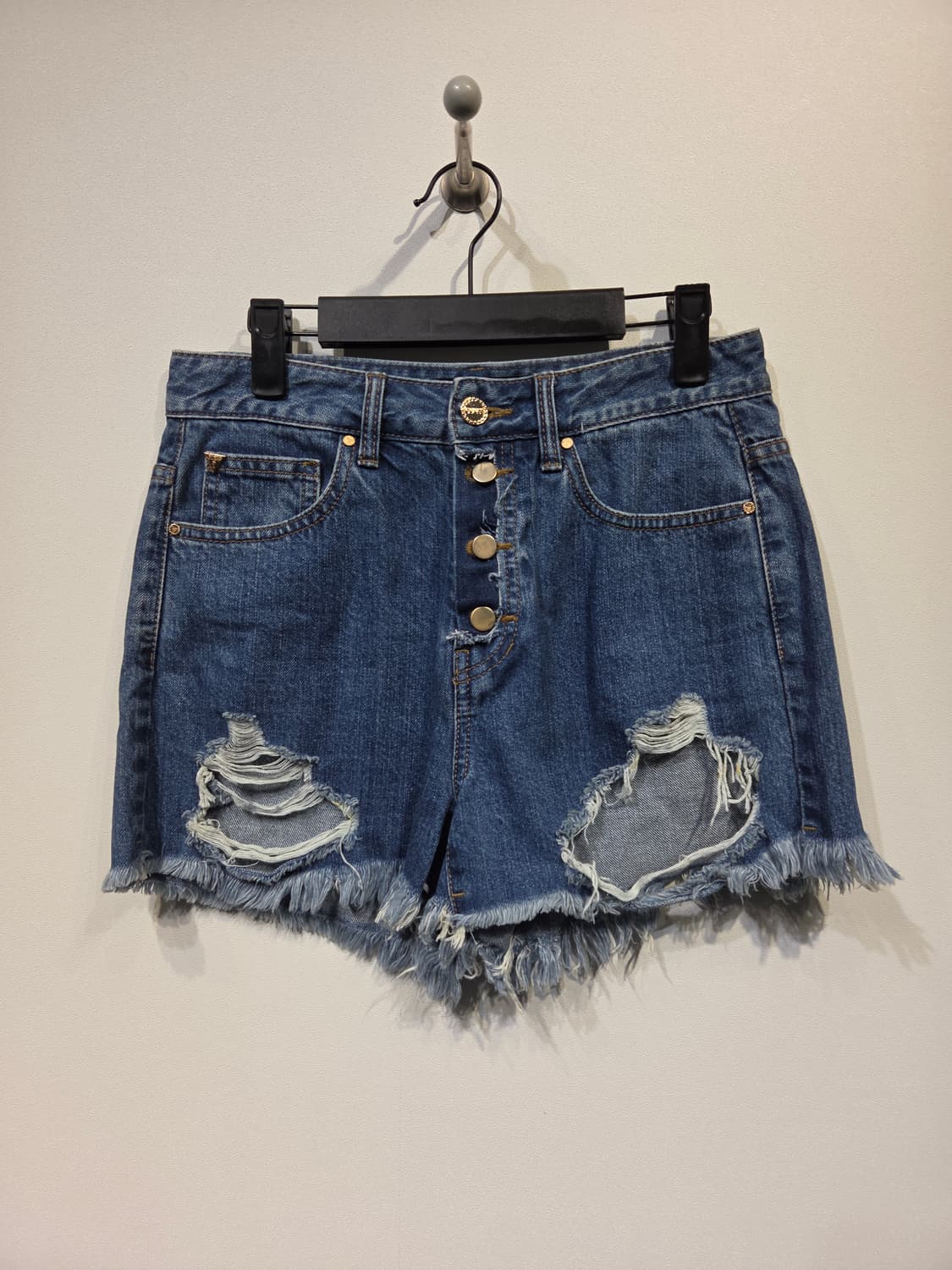 게스(GUESS) x 마릴린먼로 콜라보 하이웨스트 데님 숏팬츠 상품이미지2