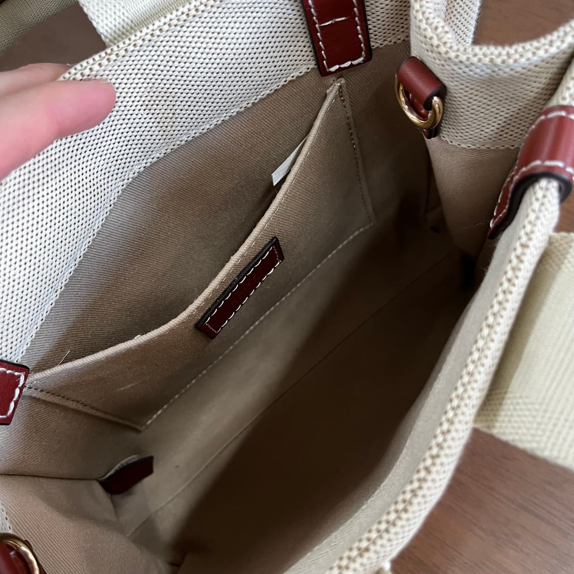 끌로에 우디백 스몰 상품이미지6