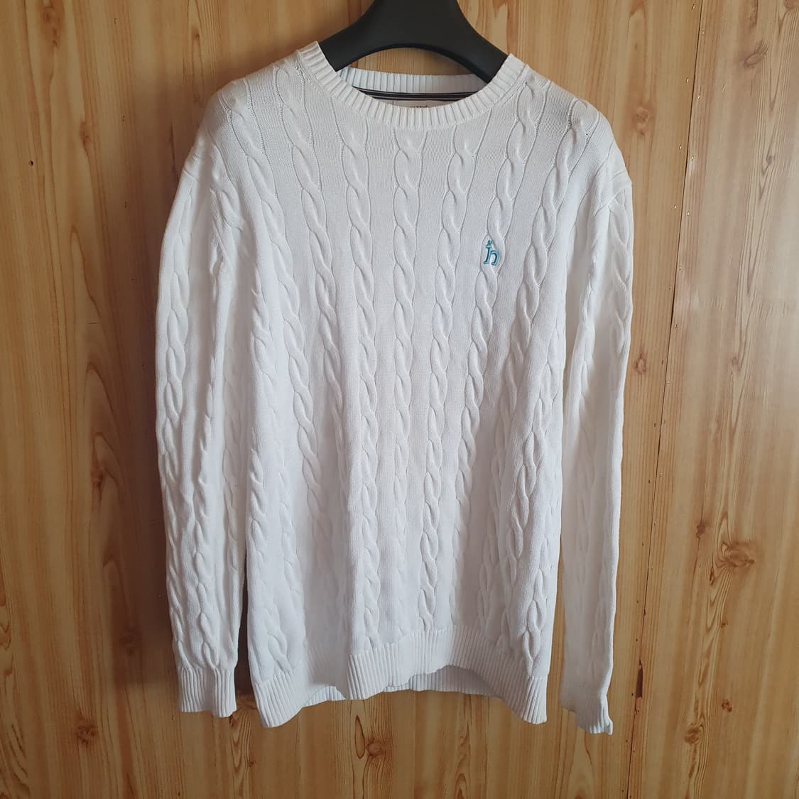 헤지스 꽈배기 니트105 상품이미지1