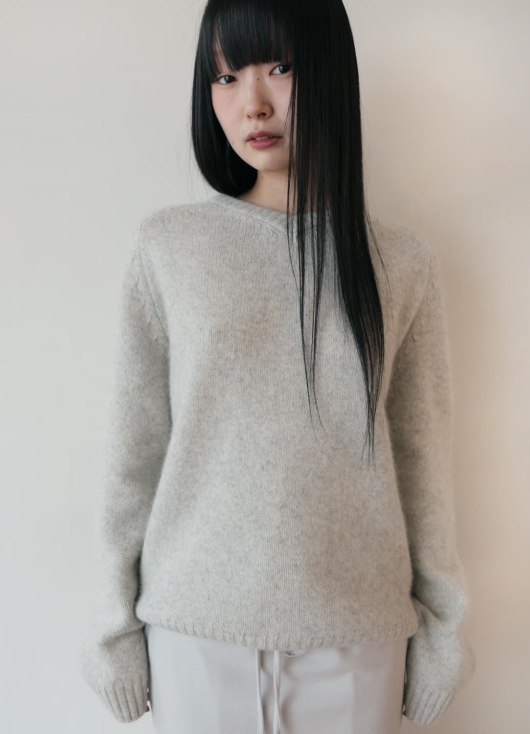 엘에프엠 Alpaca V-Neck Pullover 라이트그레이  상품이미지2