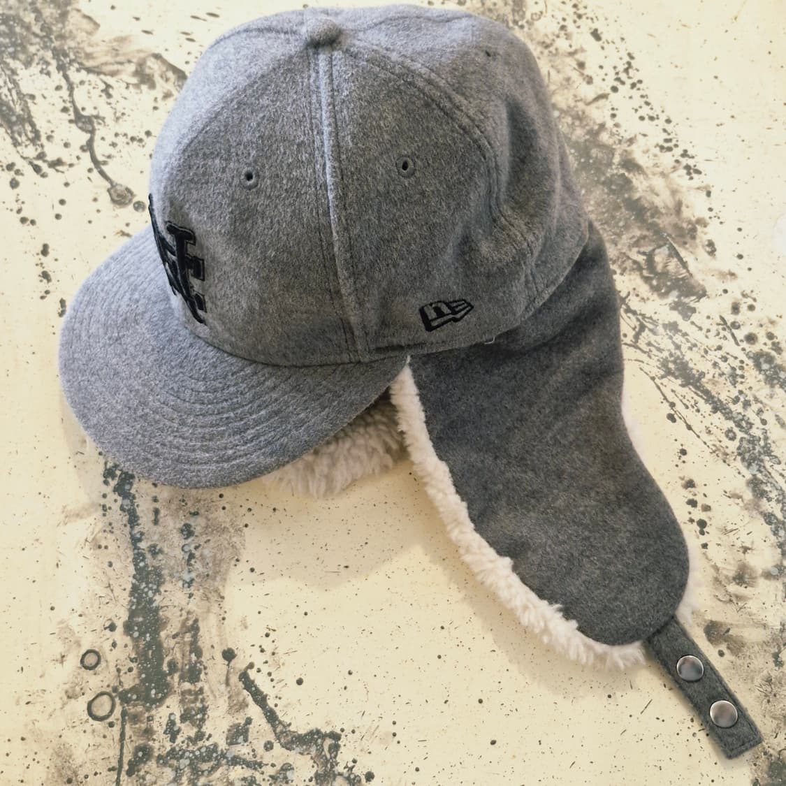 뉴에라 스냅백 트루퍼 햇 귀달이 모자 새상품급 상품이미지2