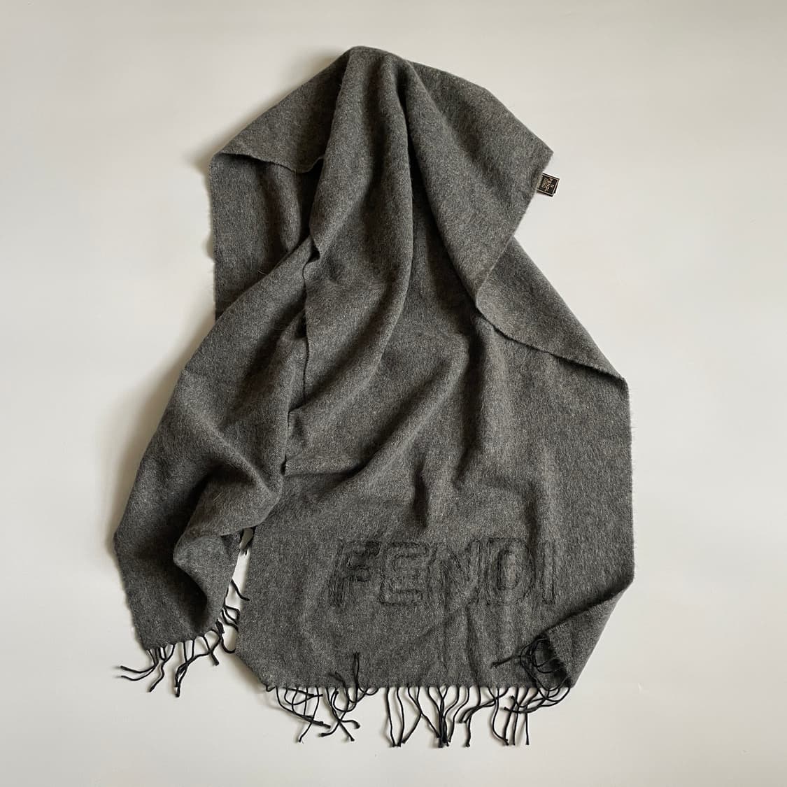 펜디 머플러 OS 상품이미지1