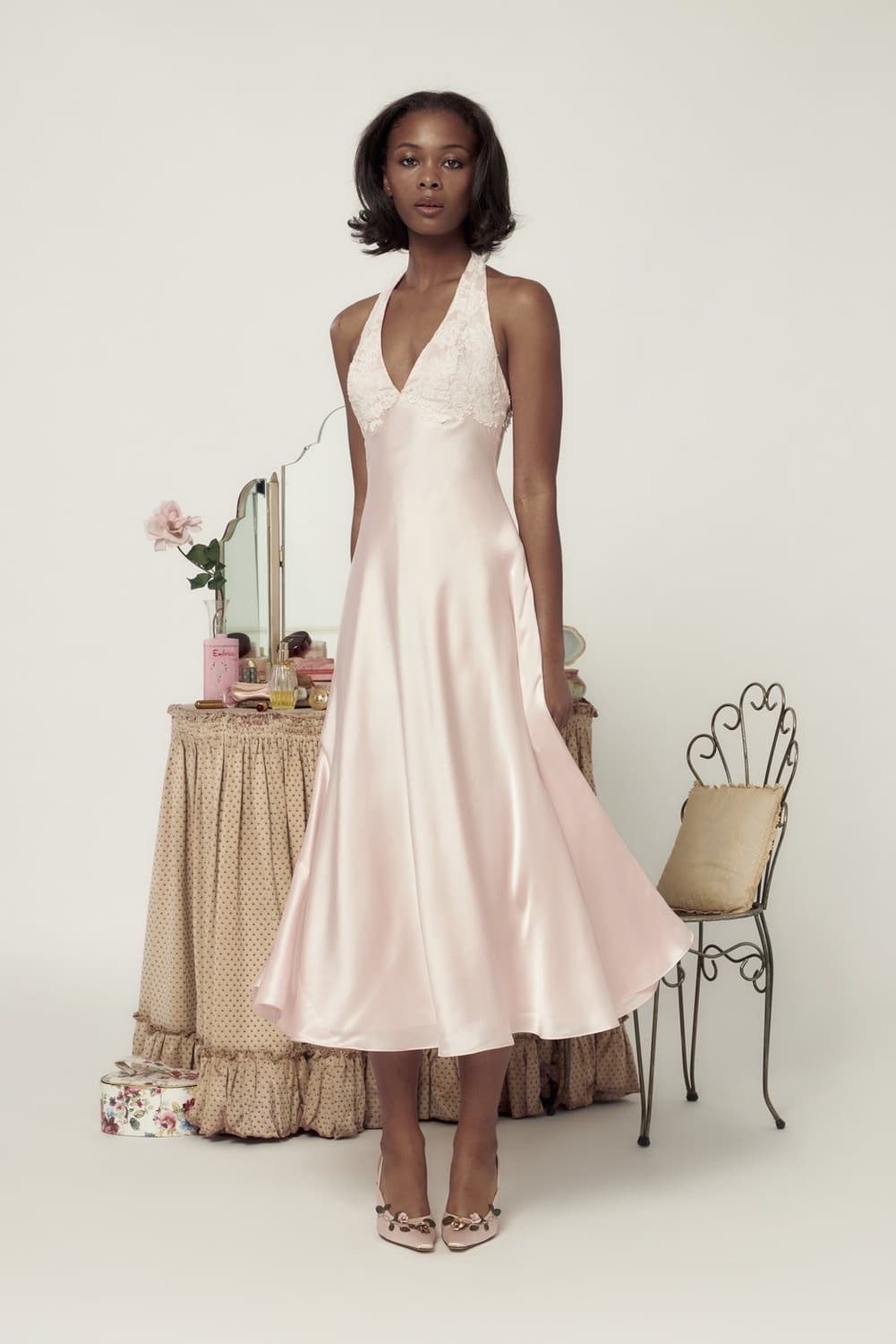 미러 팔레 핑크 레이스 홀터넥 실크 롱 원피스 셀프웨딩스냅브라이덜샤워 상품이미지1