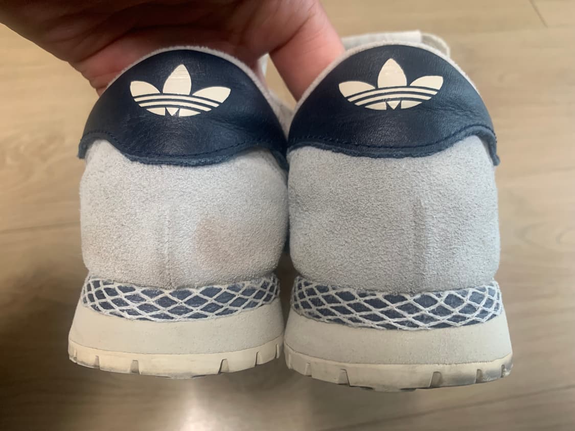 아디다스 시티마라톤 사이즈 260 판매 합니다 상품이미지9