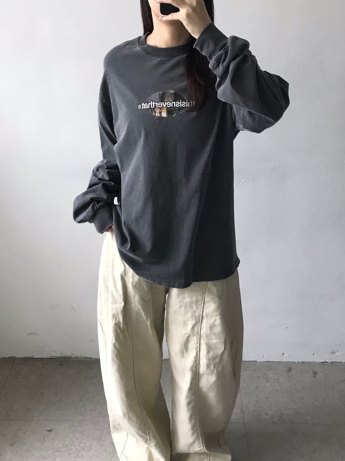 디스이즈네버댓 백프린팅 롱슬리브 상품이미지1