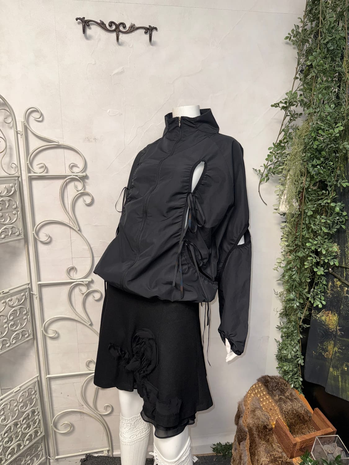 NACHE cut-out windbreaker black 상품이미지7