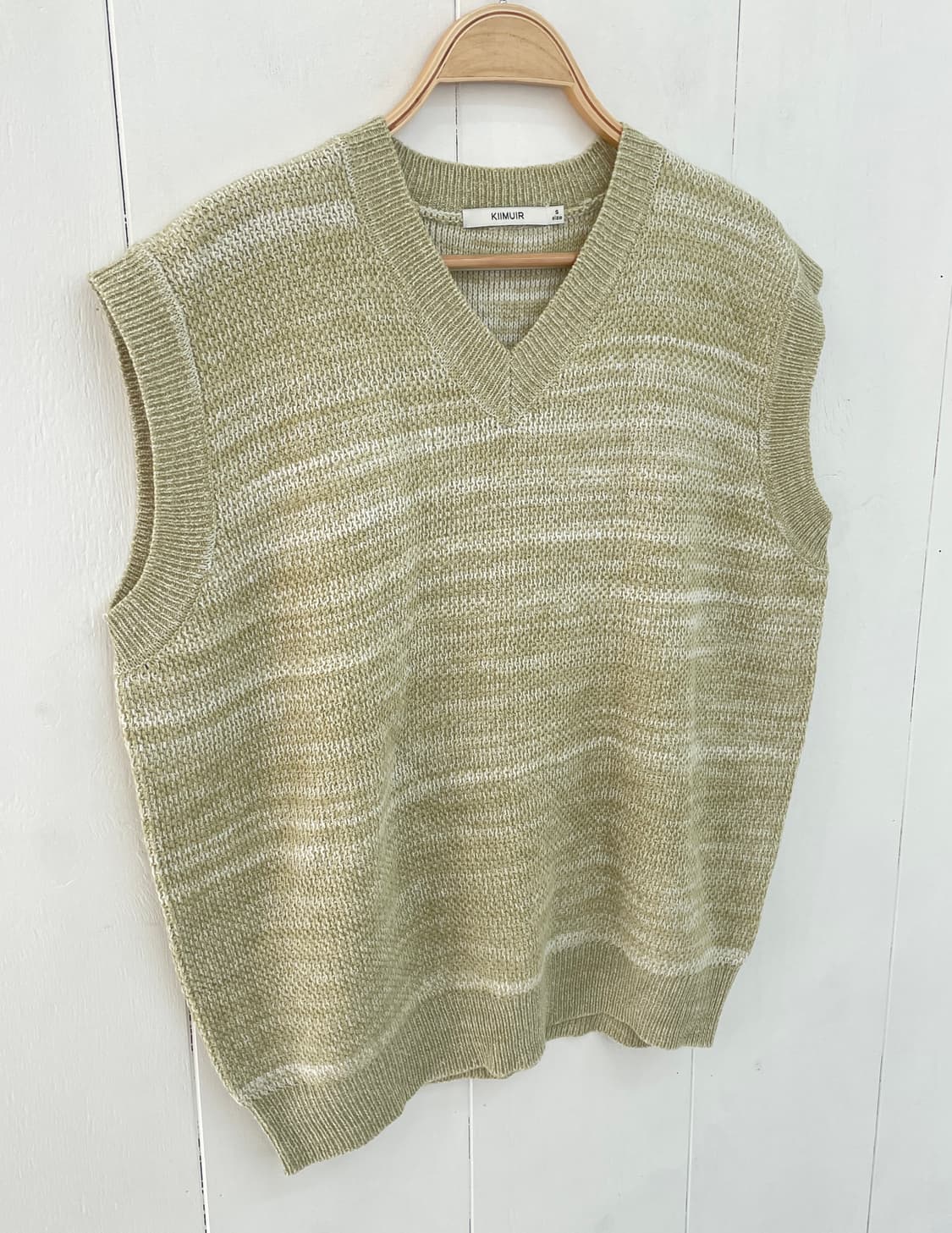 KIIMUIR[키뮤어] 그라데이션 브이넥 니트 베스트 상품이미지4