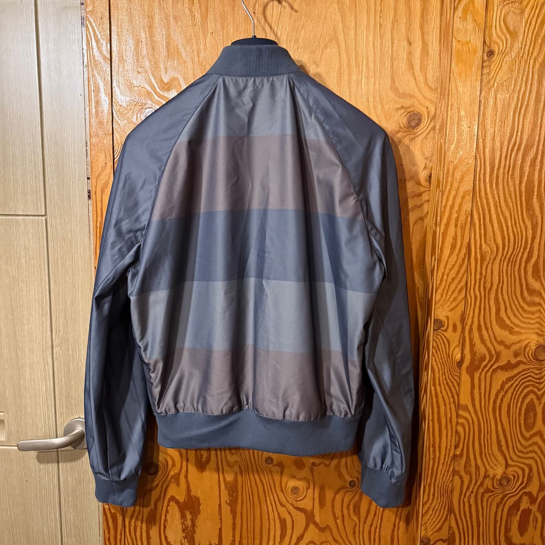 에르메스 2025 S/S 봄버 자켓 판매 합니다. 상품이미지10