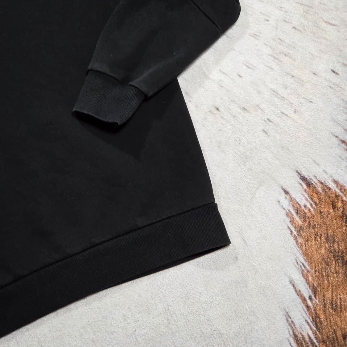 퓨마 로고 사이드 라인 블랙 후드티 상품이미지6