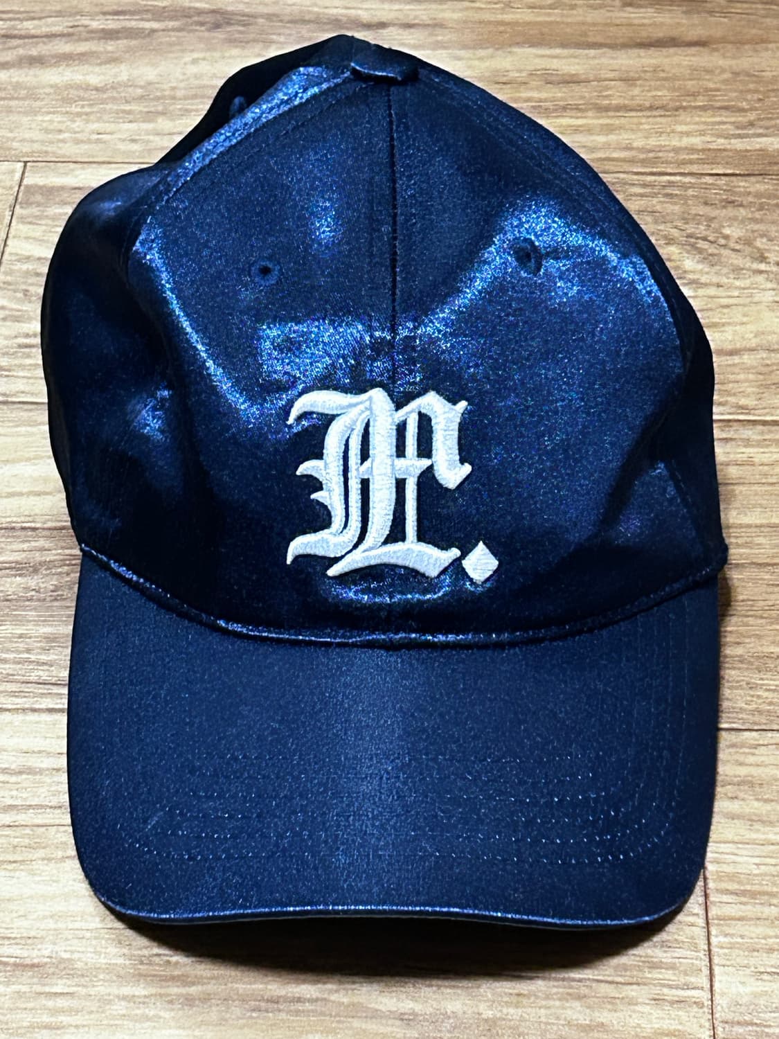 Lmc GOTHIC SATIN CAP 엘엠씨 새틴 캡 원빈 제니 모자 상품이미지2