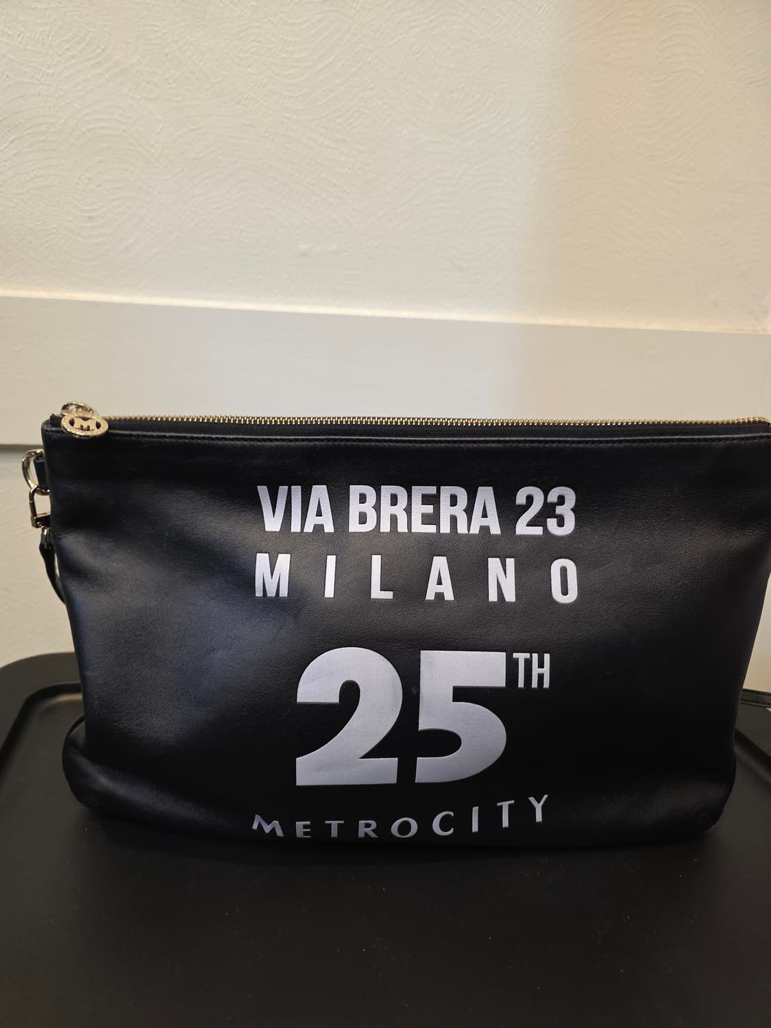 메트로씨티 비아브레라 크로스 백 상품이미지1