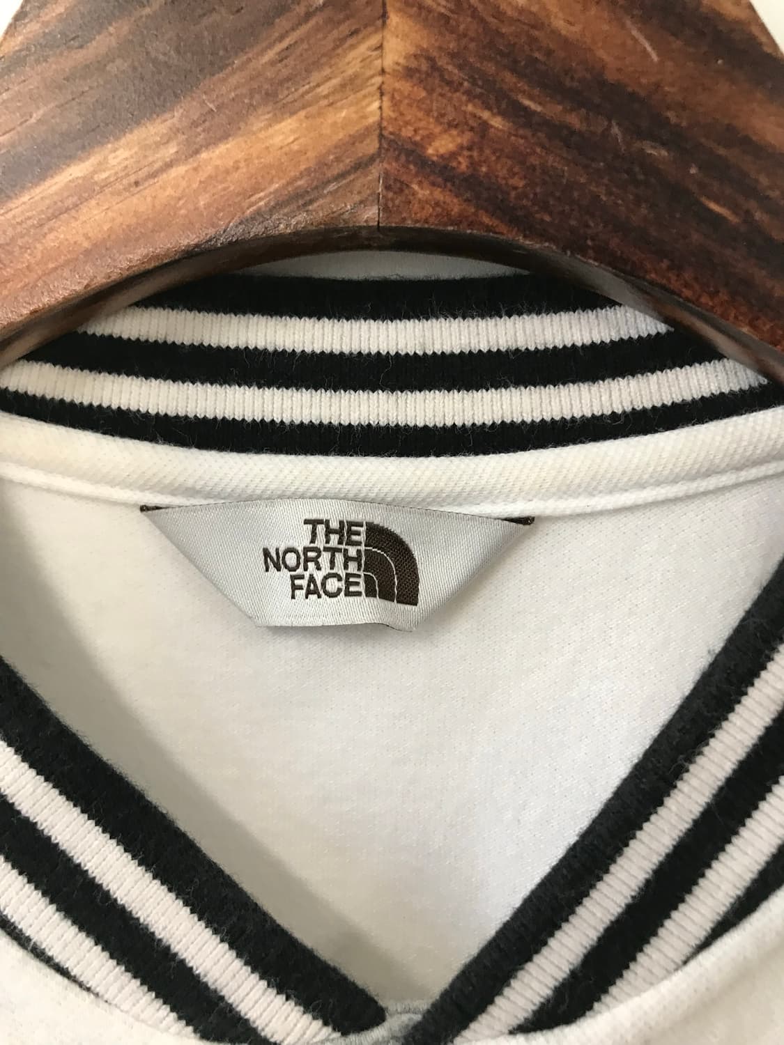 노스페이스 자수로고 오래오배색 반팔 티셔츠 상품이미지7