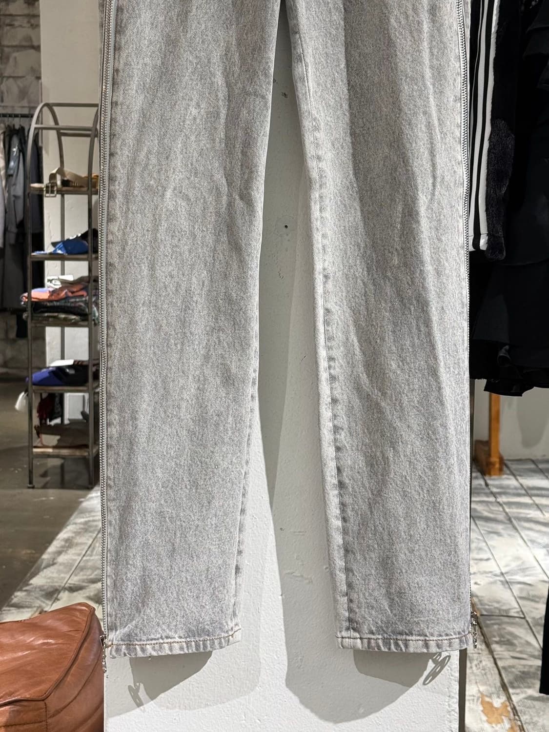 디젤 2002-FS1 그레이 사이드 지퍼 트라우저 데님 팬츠 상품이미지5