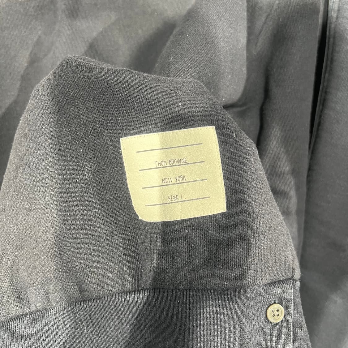 톰브라운 백삼선 트레이닝 셋업 맨투맨 조거팬츠 상품이미지4