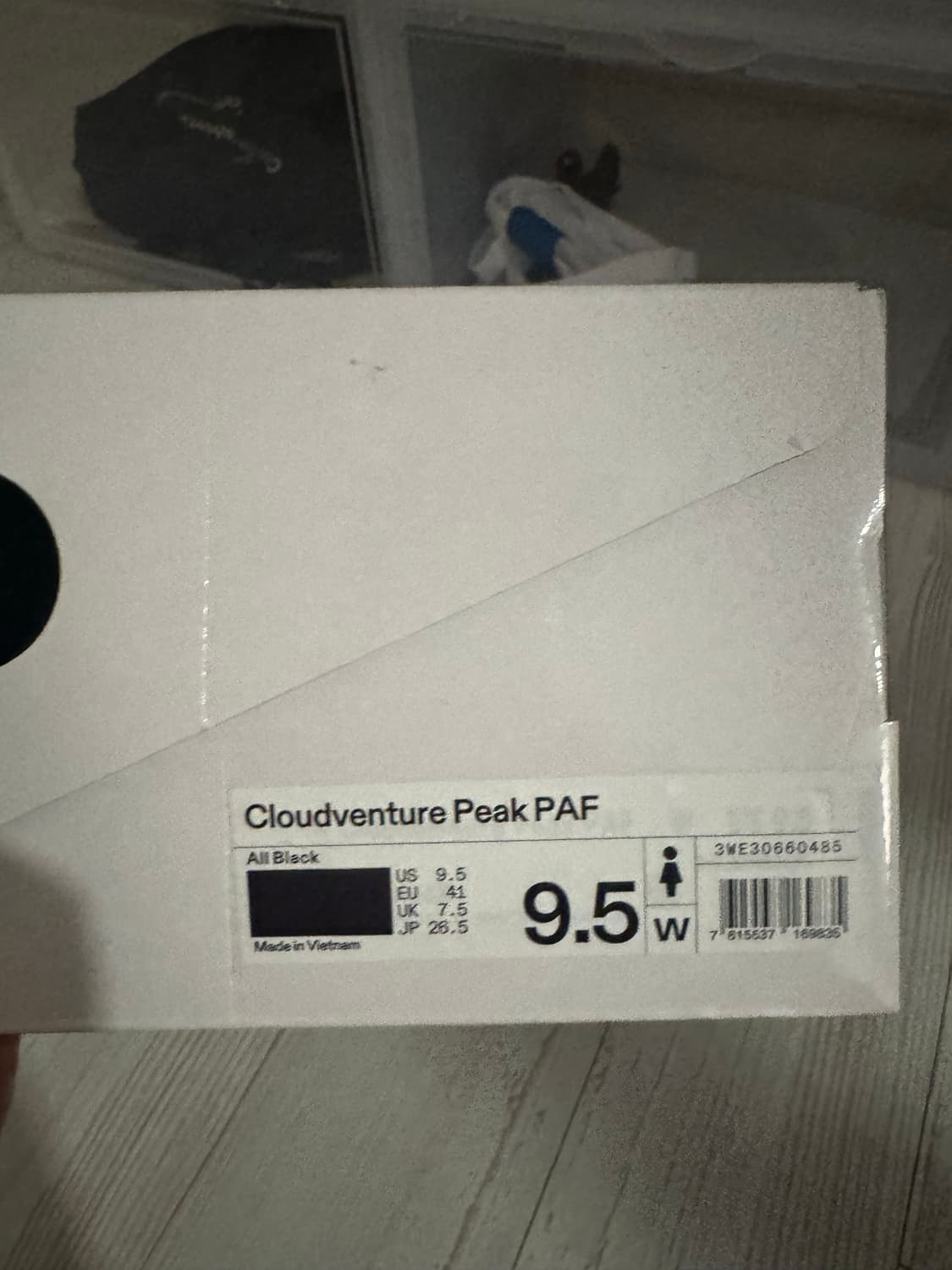 [W265] 파프 온 클라우드벤쳐 블랙 새상품 상품이미지2