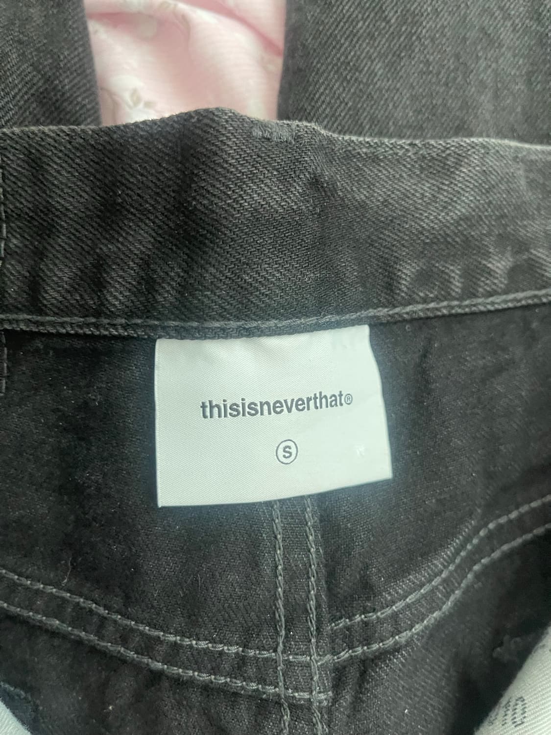 디네댓 레귤러진 블랙 s 사이즈 판매합니다 상품이미지3