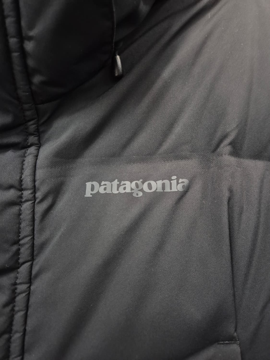 파타고니아 블랙 후드 롱 다운 패딩 / 95(정품) 상품이미지2