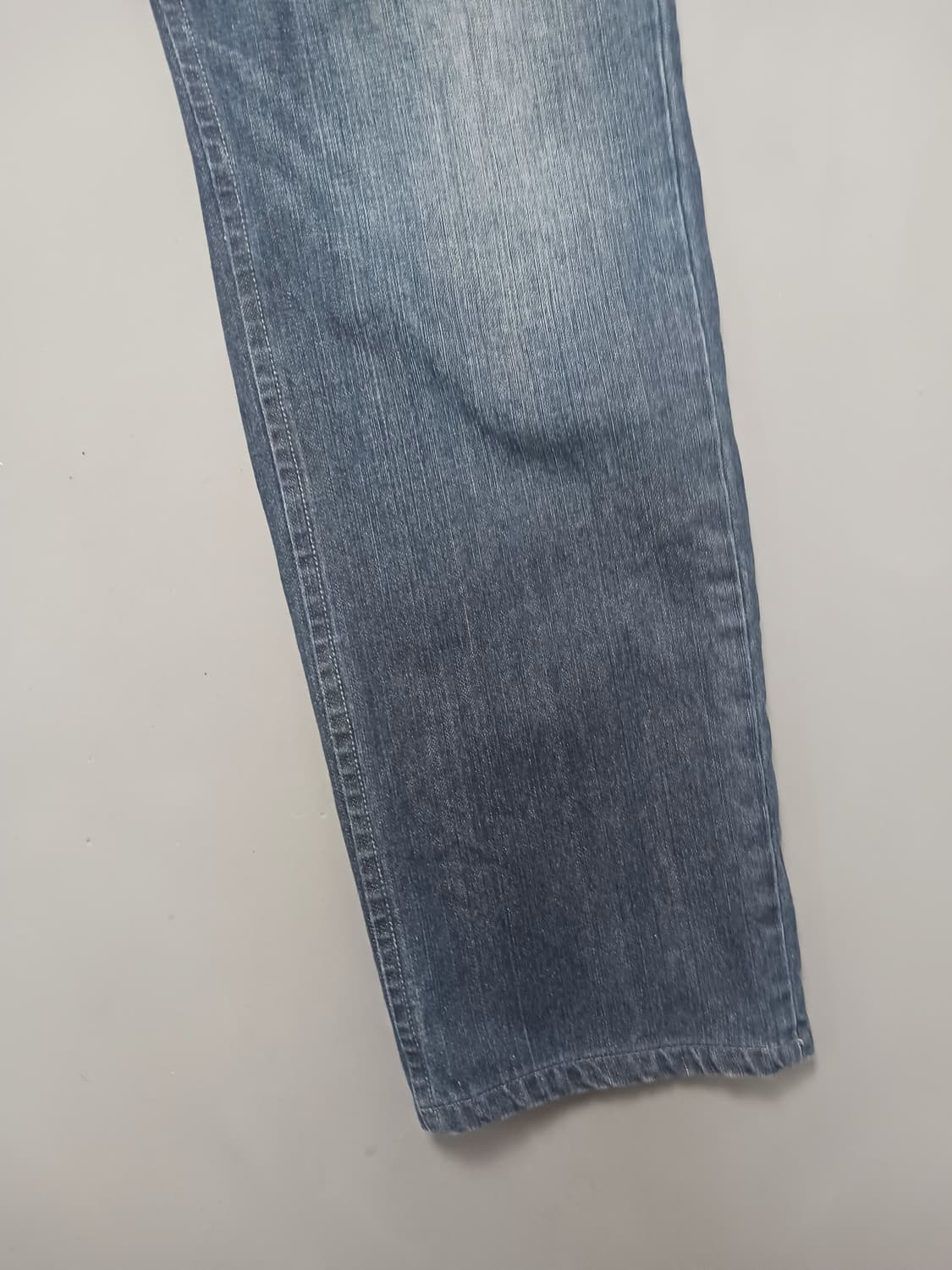 [36] 디젤 대런 워시 0RZ31 레귤러 슬림 테이퍼드진 청바지 상품이미지5