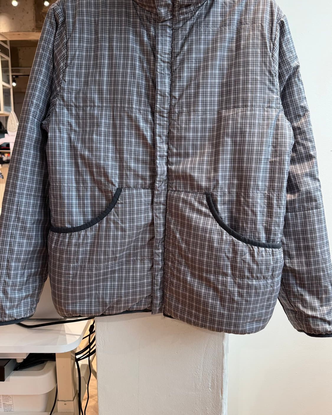 스투시 그레이 체크 리버시블 패딩 점퍼  상품이미지4