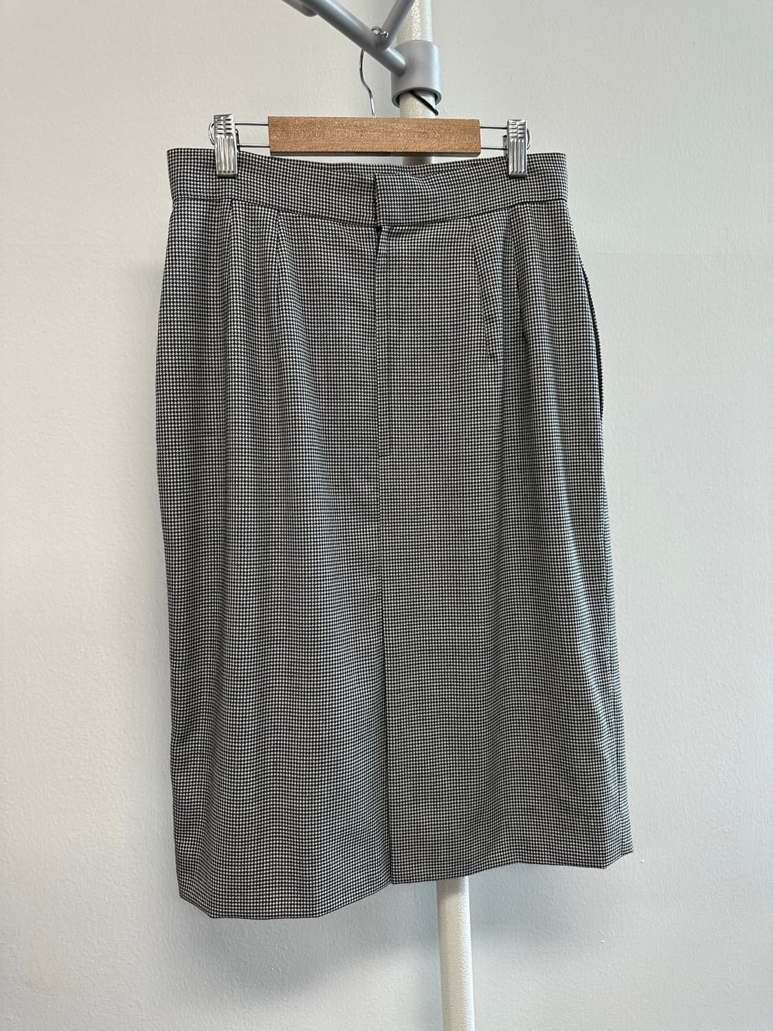 디올 하운드투스 울 투턱 스커트 치마 상품이미지4