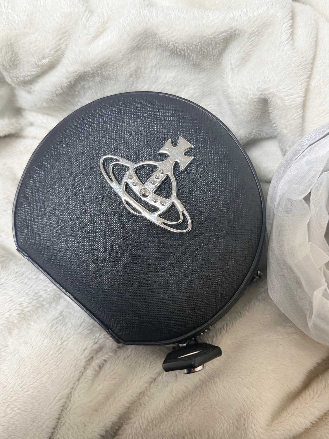 비비안웨스트우드 사피아노 미니 라운드 크로스백 상품이미지1