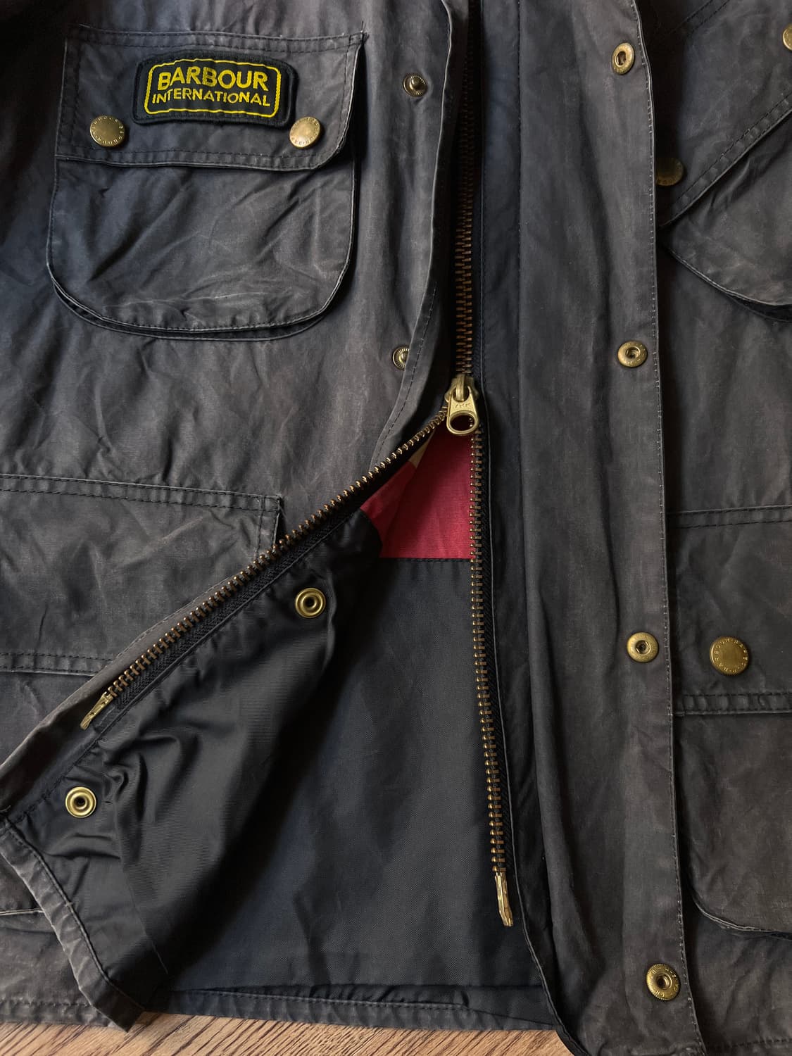 [M]Barbour 바버 인터내셔널 유니온잭 왁스 페이딩 자켓 상품이미지6