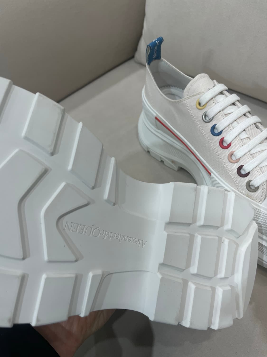 알렉산더 맥킨 스니커즈 상품이미지3