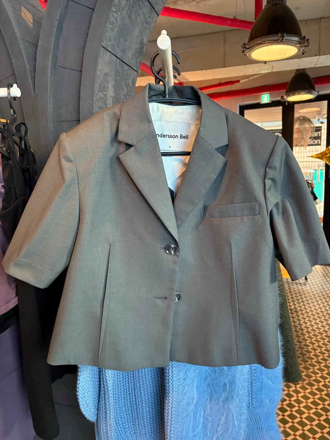 앤더슨벨 스칼라 크롭 블레이져 상품이미지6