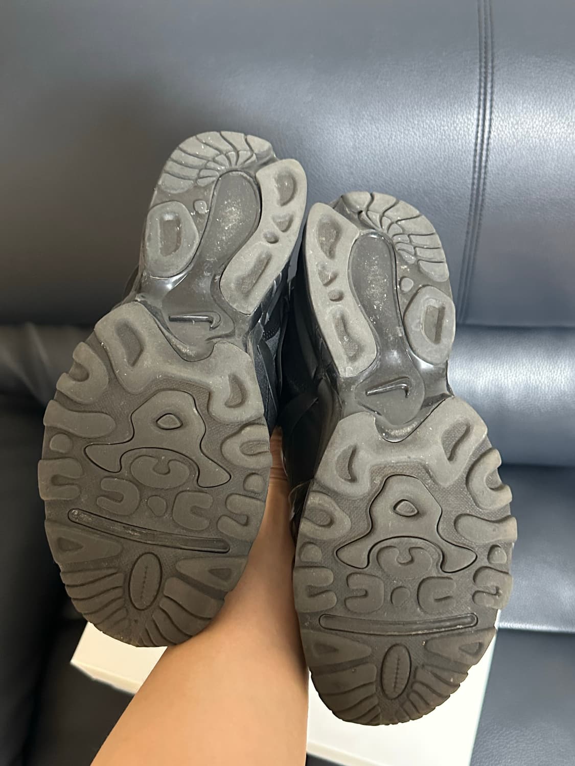 나이키 쿠키니 트리플블랙 280사이즈 상품이미지4