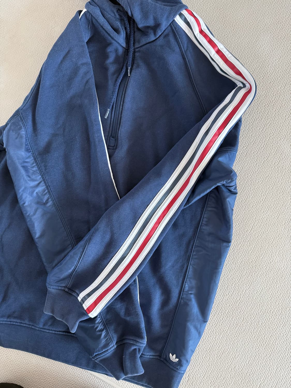 팔라스x아디다스 콜라보 후드 상품이미지3