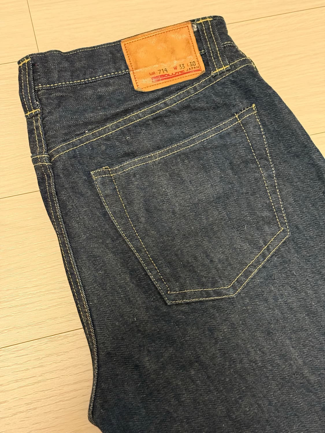 레졸루트 714 33/30 판매합니다 상품이미지2