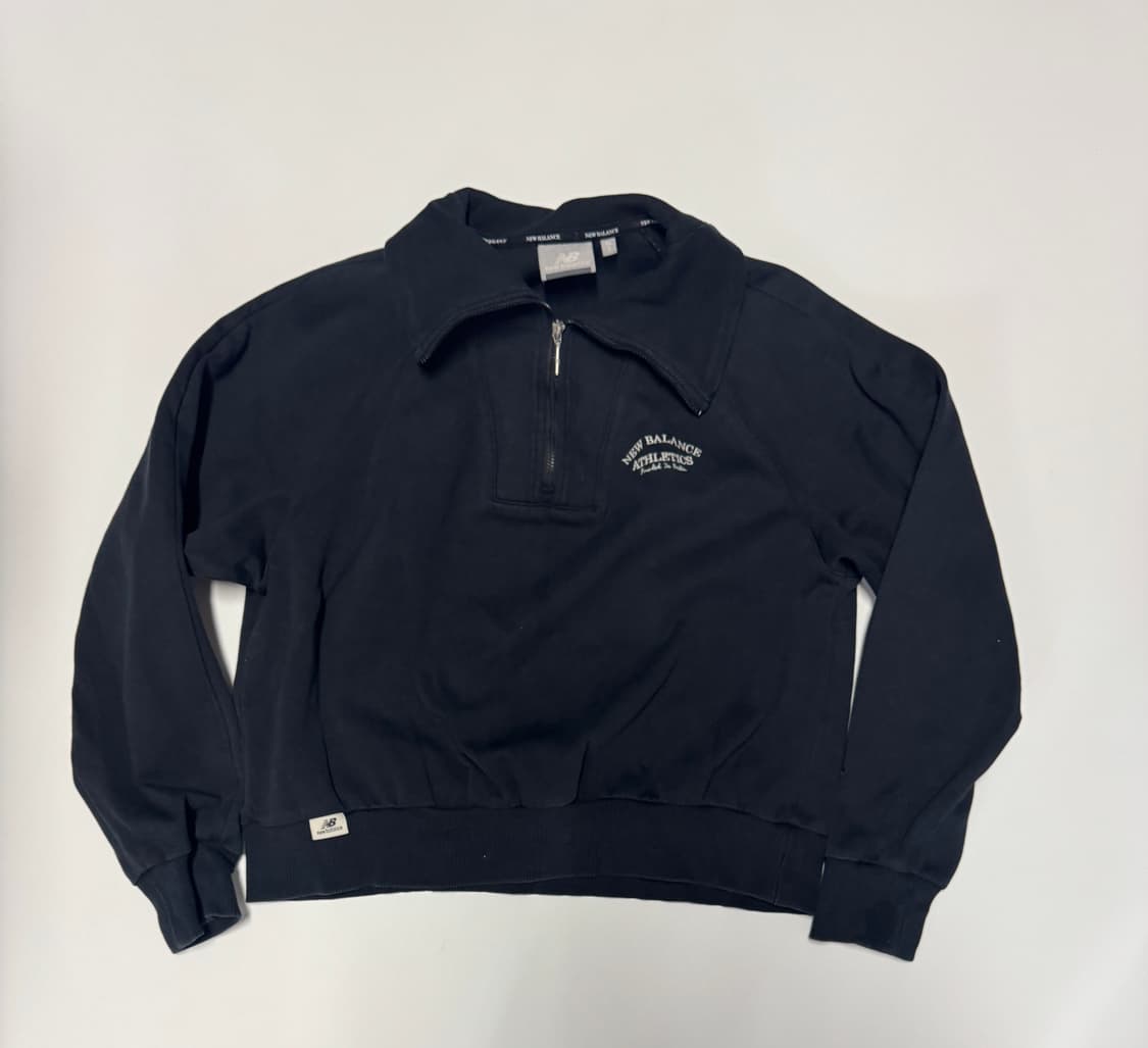 여성 뉴발란스 22년도 반집업 크롭 맨투맨 xs ~ s 블랙 상품이미지1