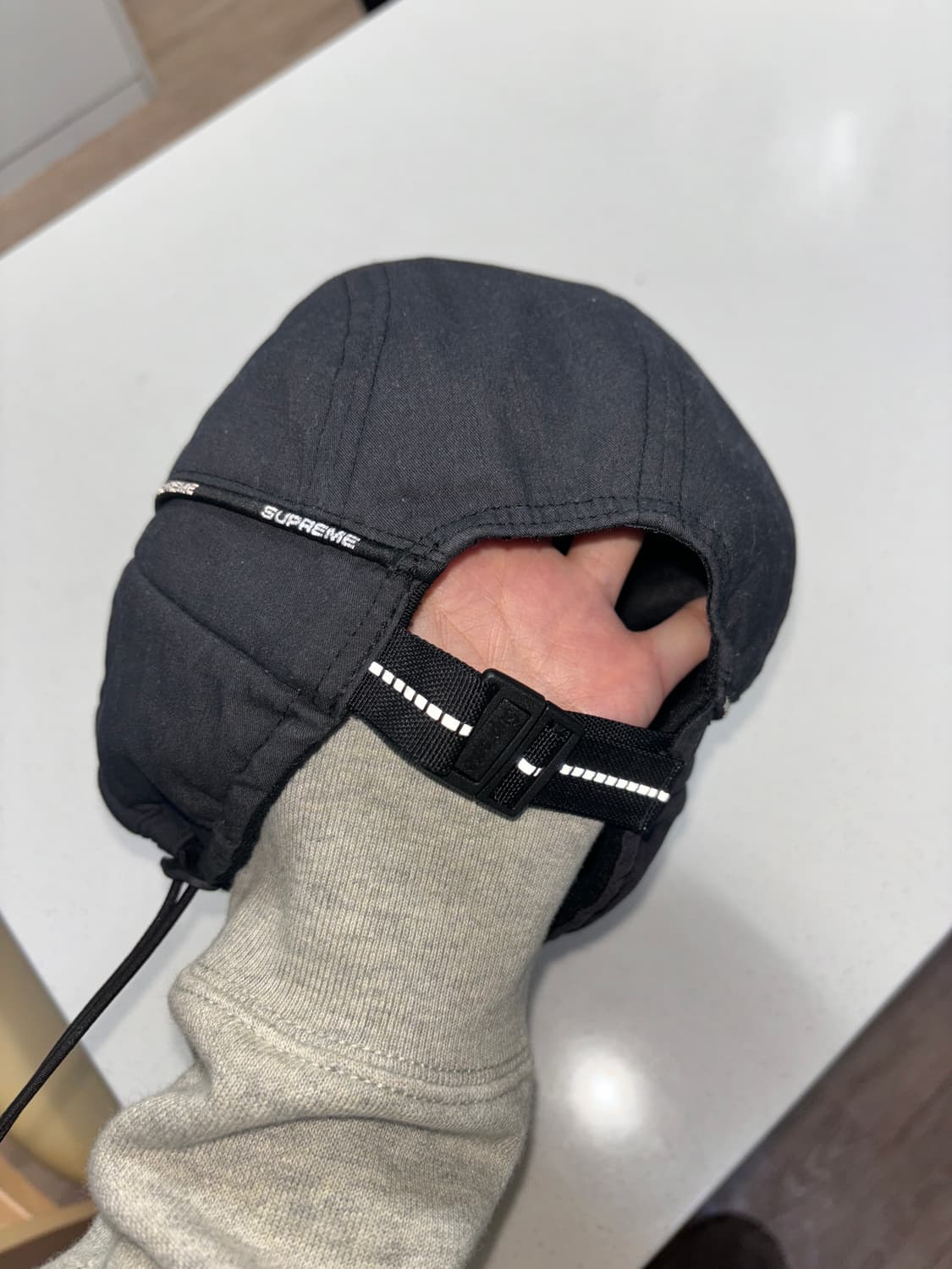 22fw 슈프림 패커블 이어플랩 상품이미지3