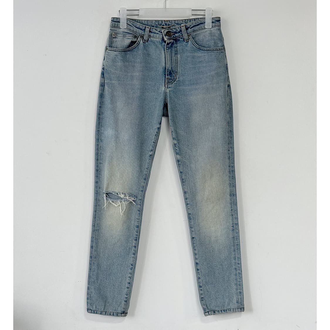 생로랑 디스트레스드 슬림 진 상품이미지1