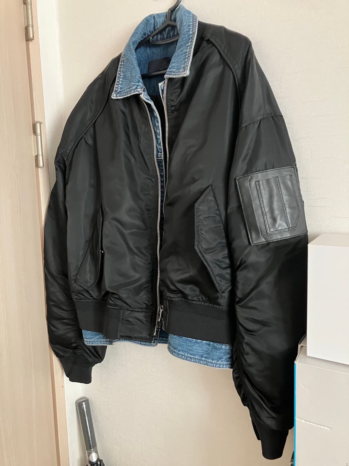 준지 21FW 패디드 데님트러커 봄버 44 (세미오버핏 S) 상품이미지5