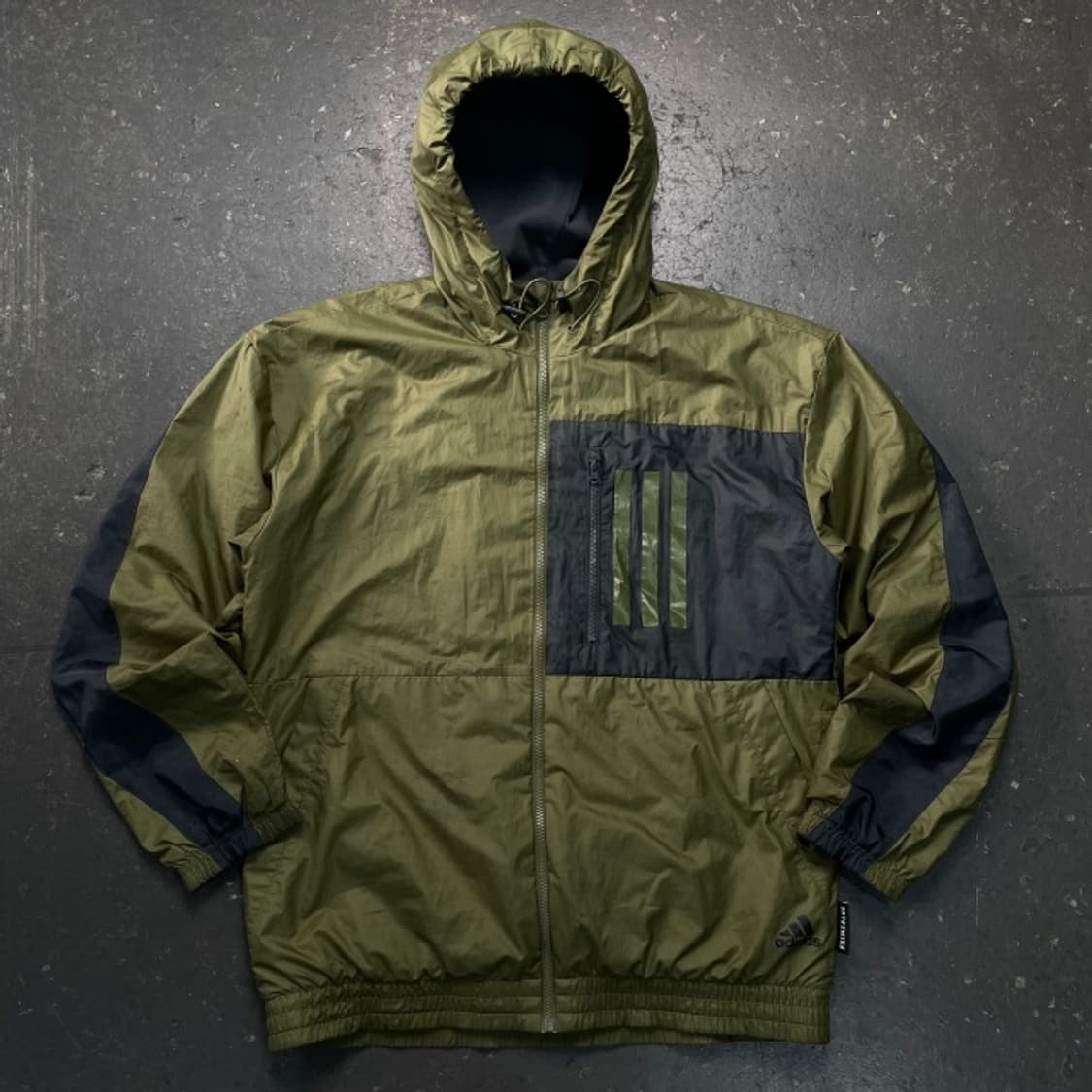 100 아디다스 WIND 바람막이 상품이미지1