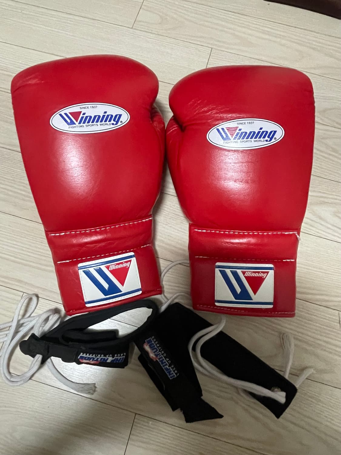 위닝 16온스 복싱 글러브 상품이미지1